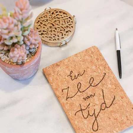 Beautiful And Charming Nearby *