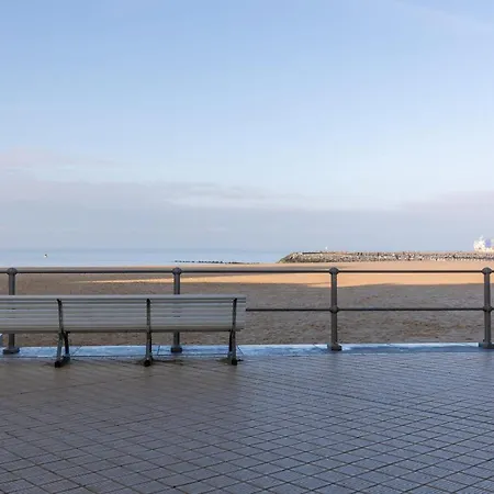 Beautiful And Charming Nearby Oostende
